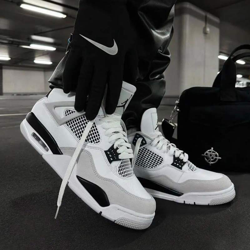 nike retro 4 jordans