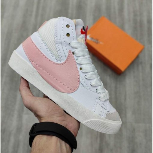 کفش نایک بلیزر جامبو ساقدار سفید صورتی Nike Blazer Mid 77 Jumbo White Pink
