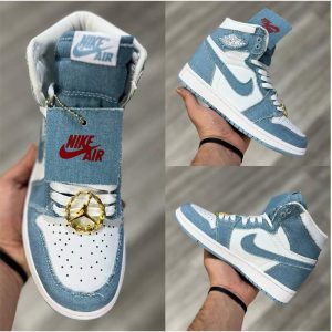 کتونی نایک ایرجردن 1 ساقدار آبی جین تگ جردن طلایی Nike Air Jordan 1 Retro High OG Denim