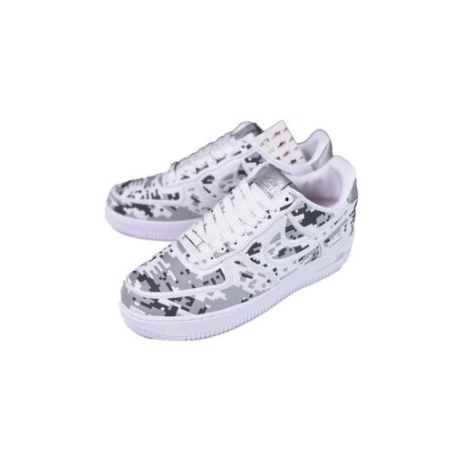 کتونی نایک ایرفورس 1 سفید طوسی مشکی پیکسلی Nike Air Force 1 Premium 08 Qs Digi Camo