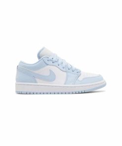 کتونی نایک ایرجردن 1 ساق کوتاه سفید آبی روشن Nike Air Jordan 1 Low Ice Blue