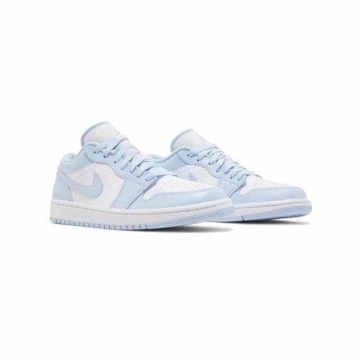 کتونی نایک ایرجردن 1 ساق کوتاه سفید آبی روشن Nike Air Jordan 1 Low Ice Blue