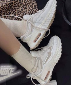 کتونی نایک ایرمکس بلیس سفید کرم قهوه ای Nike Air Max Bliss Phantom