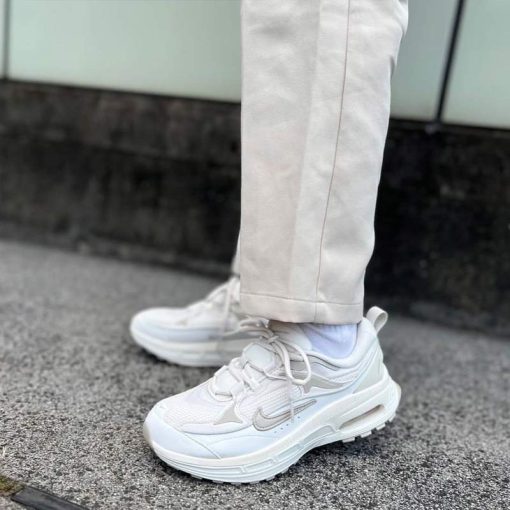 کتونی نایک ایرمکس بلیس سفید کرم قهوه ای Nike Air Max Bliss Phantom