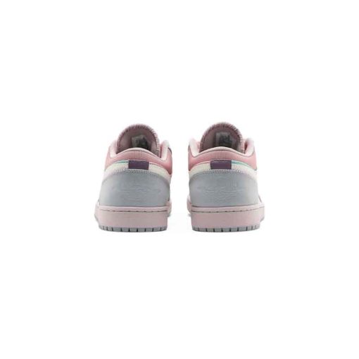 کفش نایک ایرجردن 1 ساق کوتاه آبی پاستیلی Nike Air Jordan 1 Low Easter Pastel