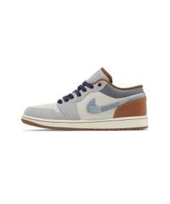 کتونی نایک ایرجردن 1 ساق کوتاه کرم قهوه ای آبی Nike Air Jordan 1 Low SE Repaired Denim Swoosh