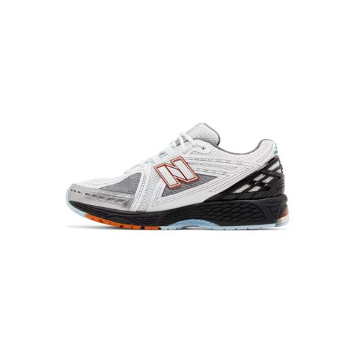 کتونی رانینگ نیوبالانس 1906R سفید مشکی نقره ای New Balance 1906R White Bright Sky