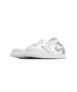 کتونی نایک ایرجردن 1 ساق کوتاه سفید طوسی Nike Air Jordan 1 Low White Wolf Grey