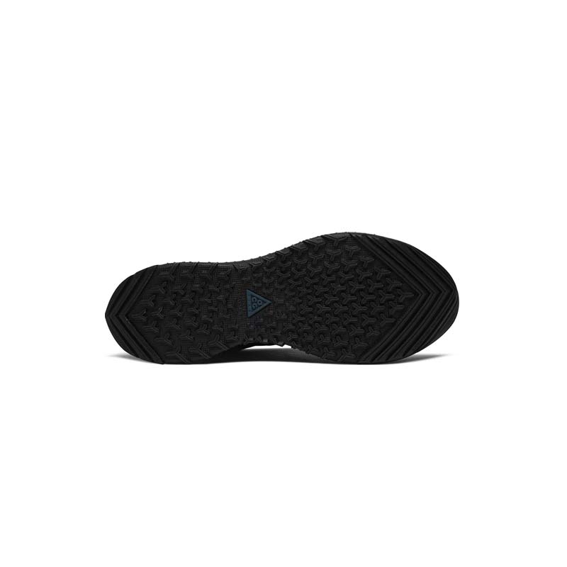 nike acg air antarktik